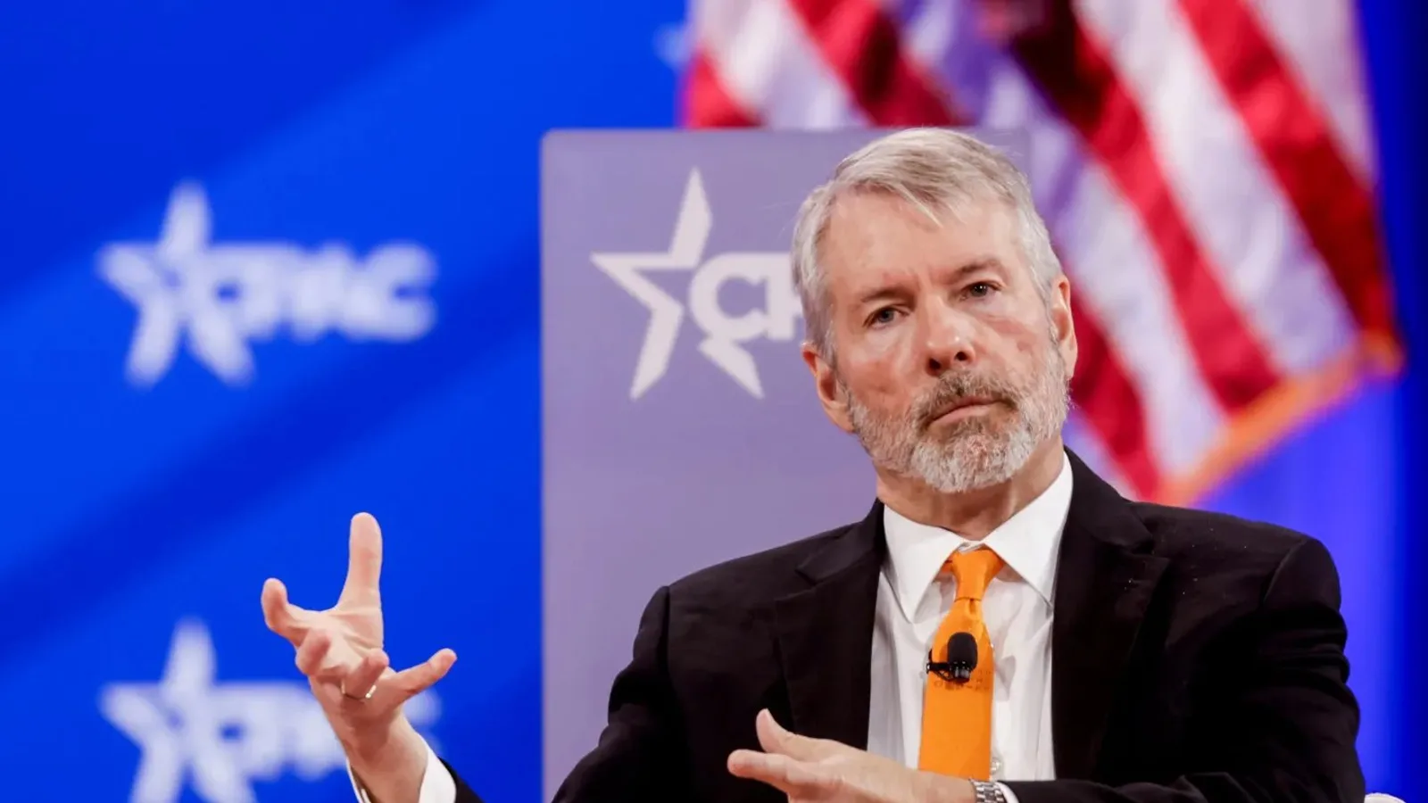 Strategy a vendu 323 millions de dollars de bitcoin en trois fois depuis mai 2026 et Saylor revendique la hausse du cours