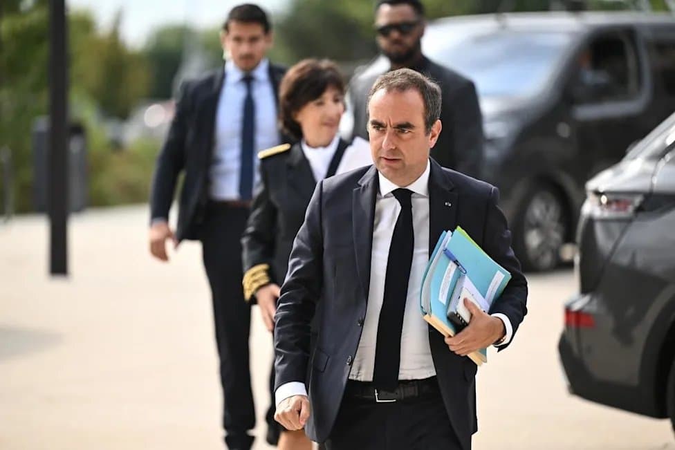 Fuites de données massives en France : Lecornu annonce une unité cyber d'urgence après 12 millions de comptes exposés