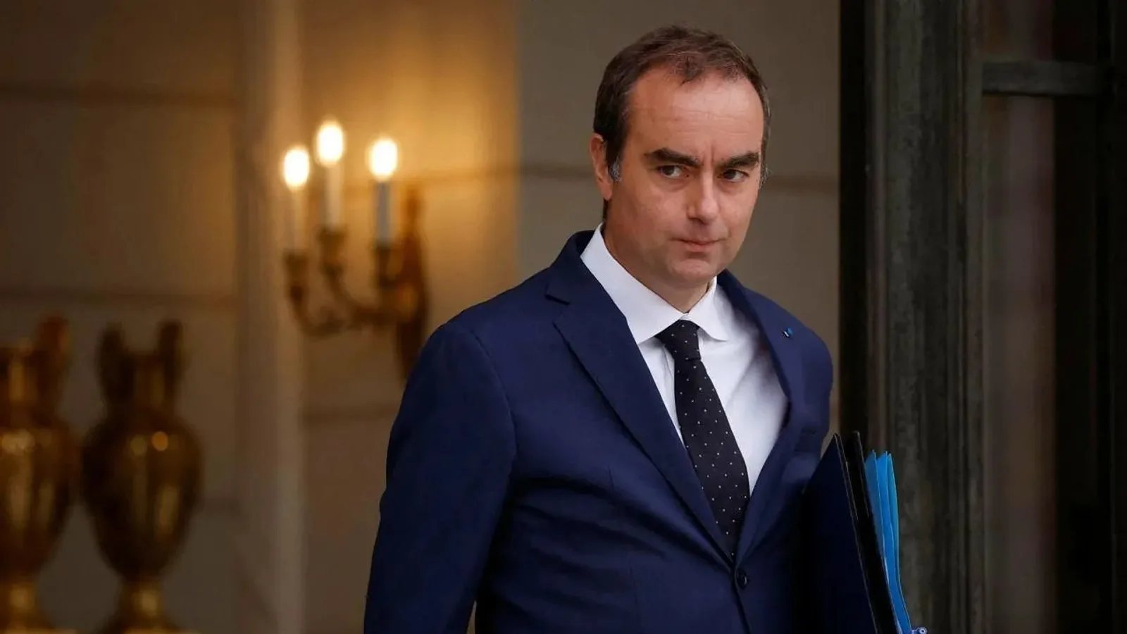 Dons familiaux exonérés : le plafond passerait de 31 865 à 50 000 euros selon Lecornu, mais la France resterait la plus taxée d'Europe