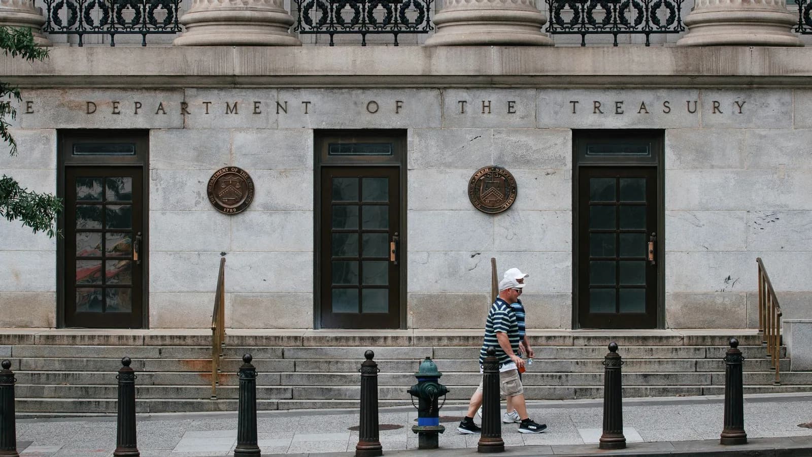 Dette publique américaine : 8,19 milliards de dollars empruntés par jour, cap sur 40 000 milliards en septembre