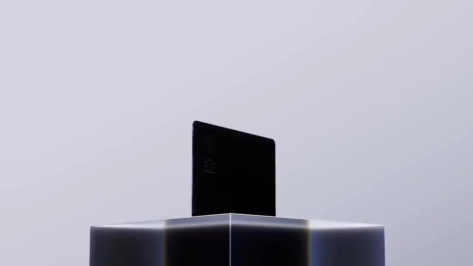 Ether.fi lance une néobanque crypto tout-en-un : trading d'actions tokenisées, emprunt via Aave et rachats de token programmés