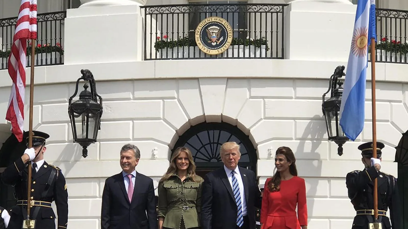 Trump liste ses cinq mesures crypto : fin de l'Operation Choke Point 2.0, réserve stratégique de Bitcoin, interdiction de CBDC et Project Crypto